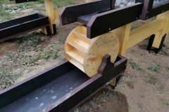 Megpörgeti akár a kis kereket is.